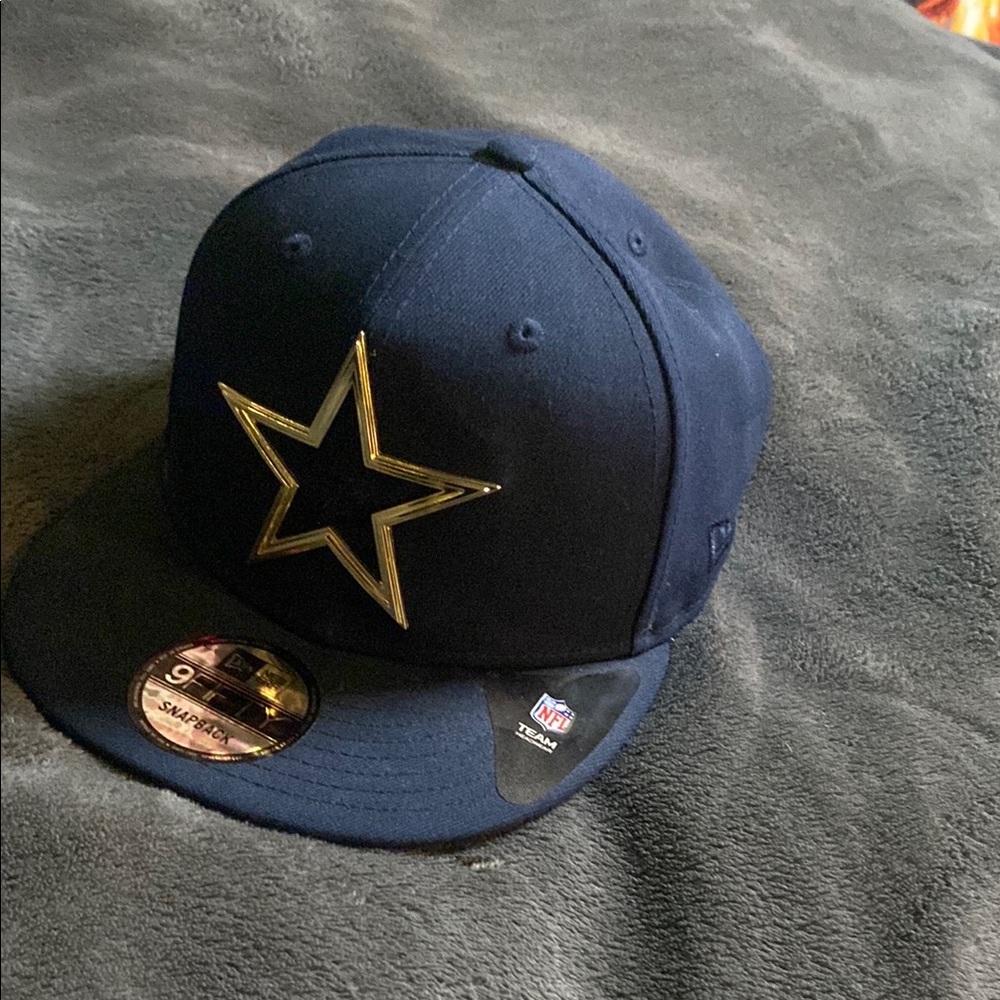 New Era Navy Blue Cap with Gold Star